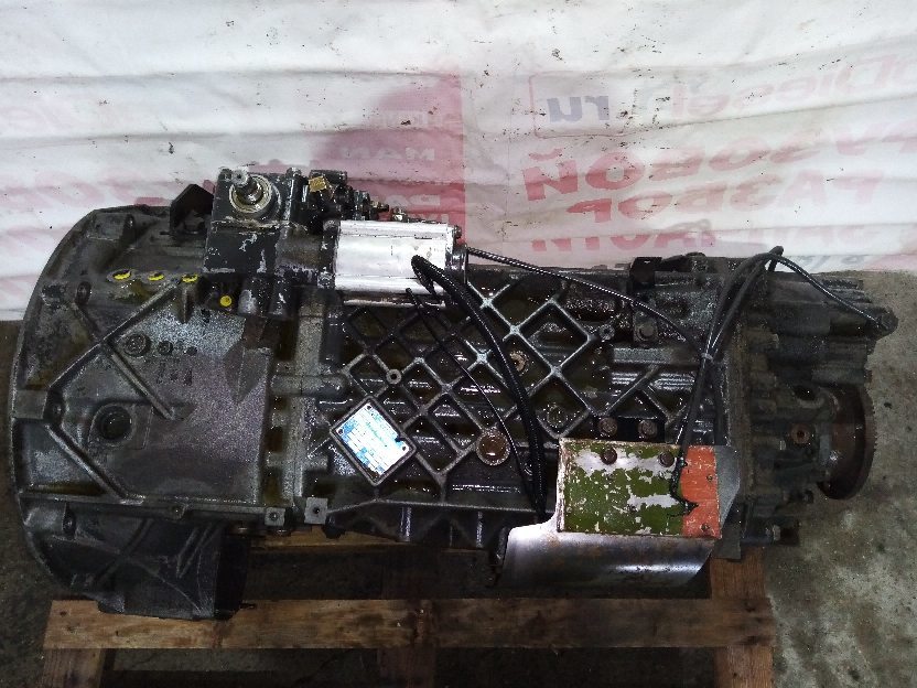 коробка переключения передач 16S2323TD б/у \ расплавленны датчики на механизме выбора передач и датчик скорости - 2